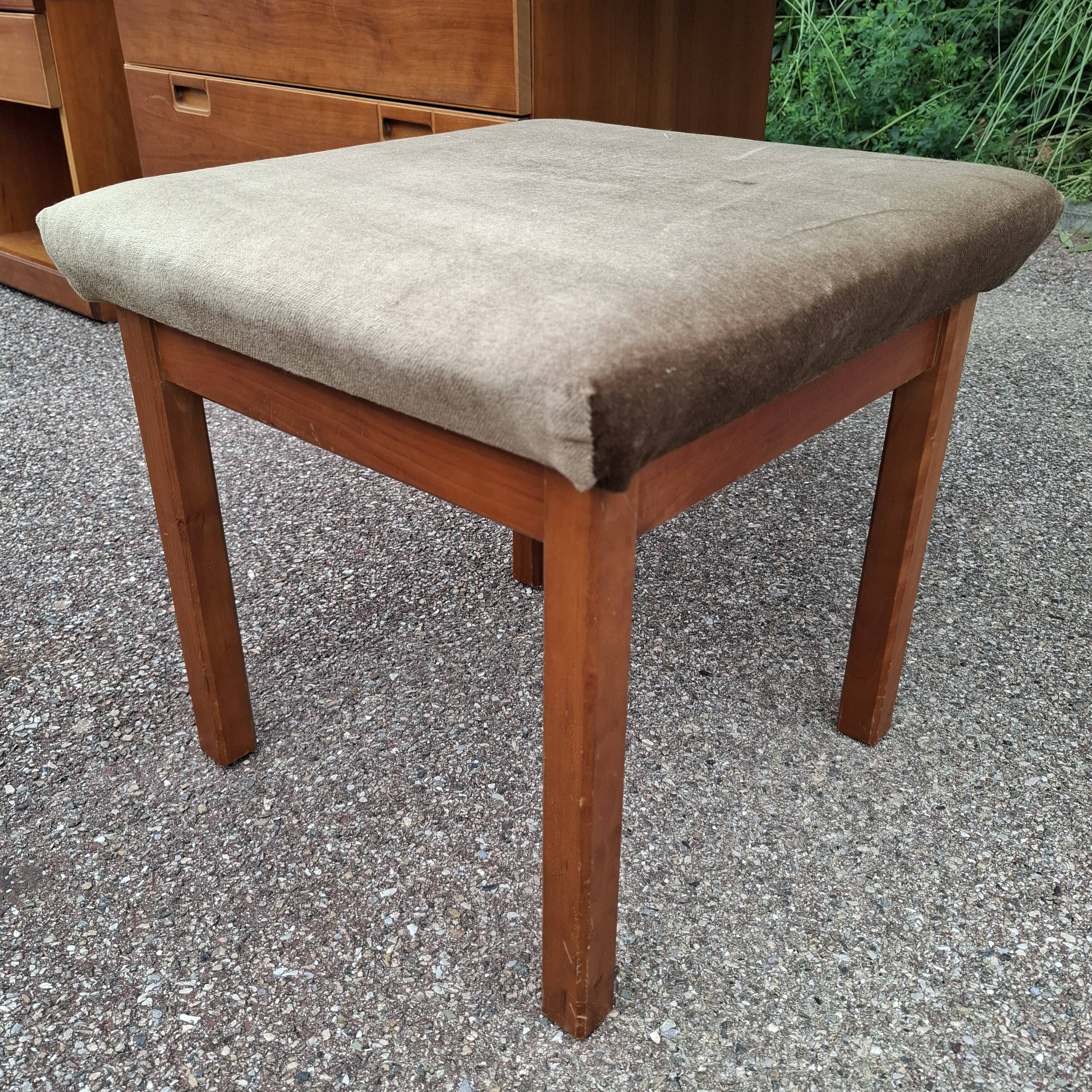 Vintage English dressing table