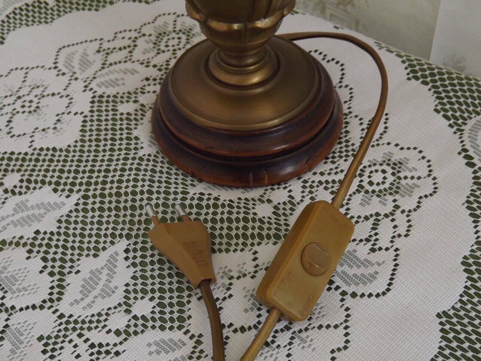 Bronze and glass table lamp, Art Nouveau
