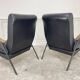 Duo de fauteuils vintage en simili-cuir noir