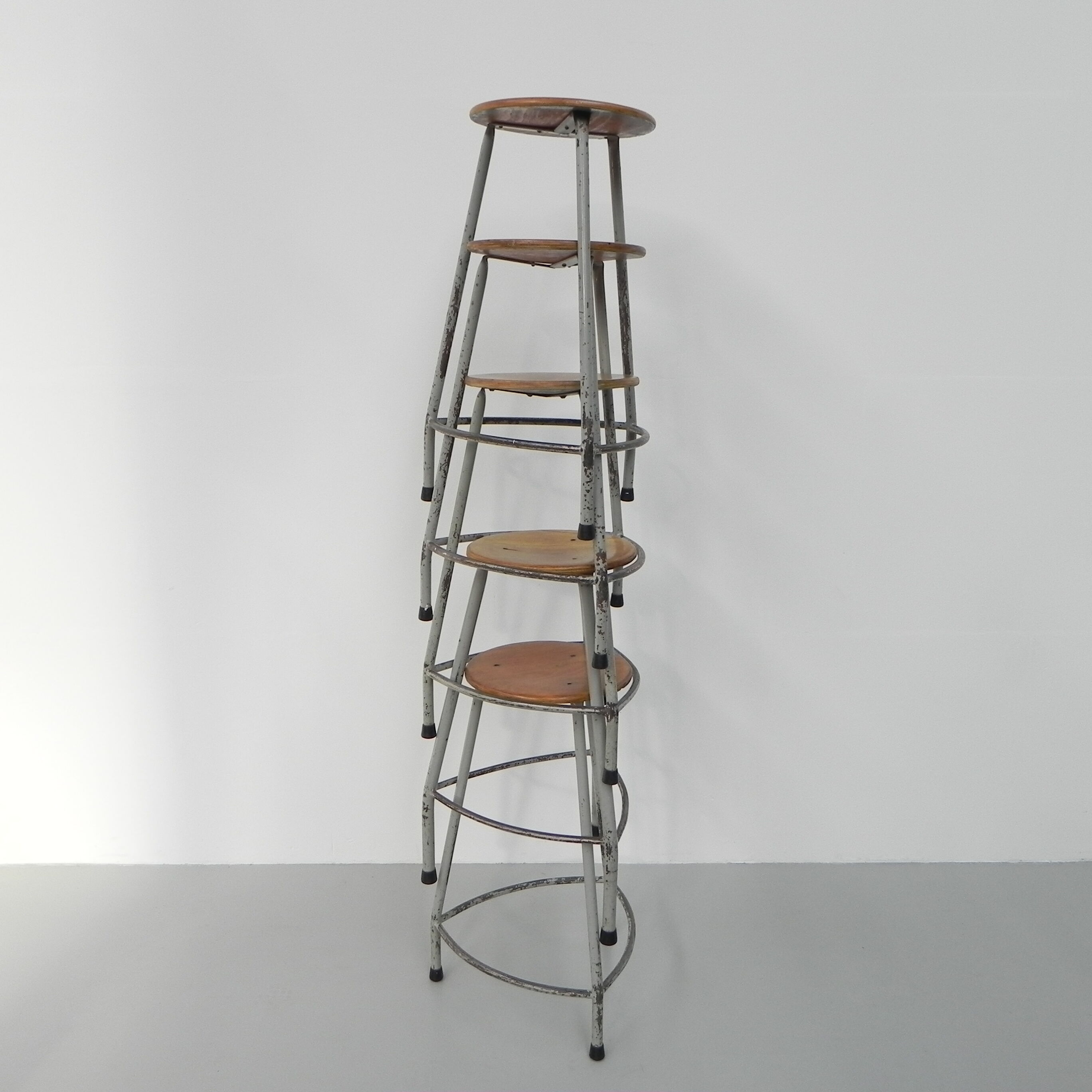 Industrial stool Ahrend de Cirkel