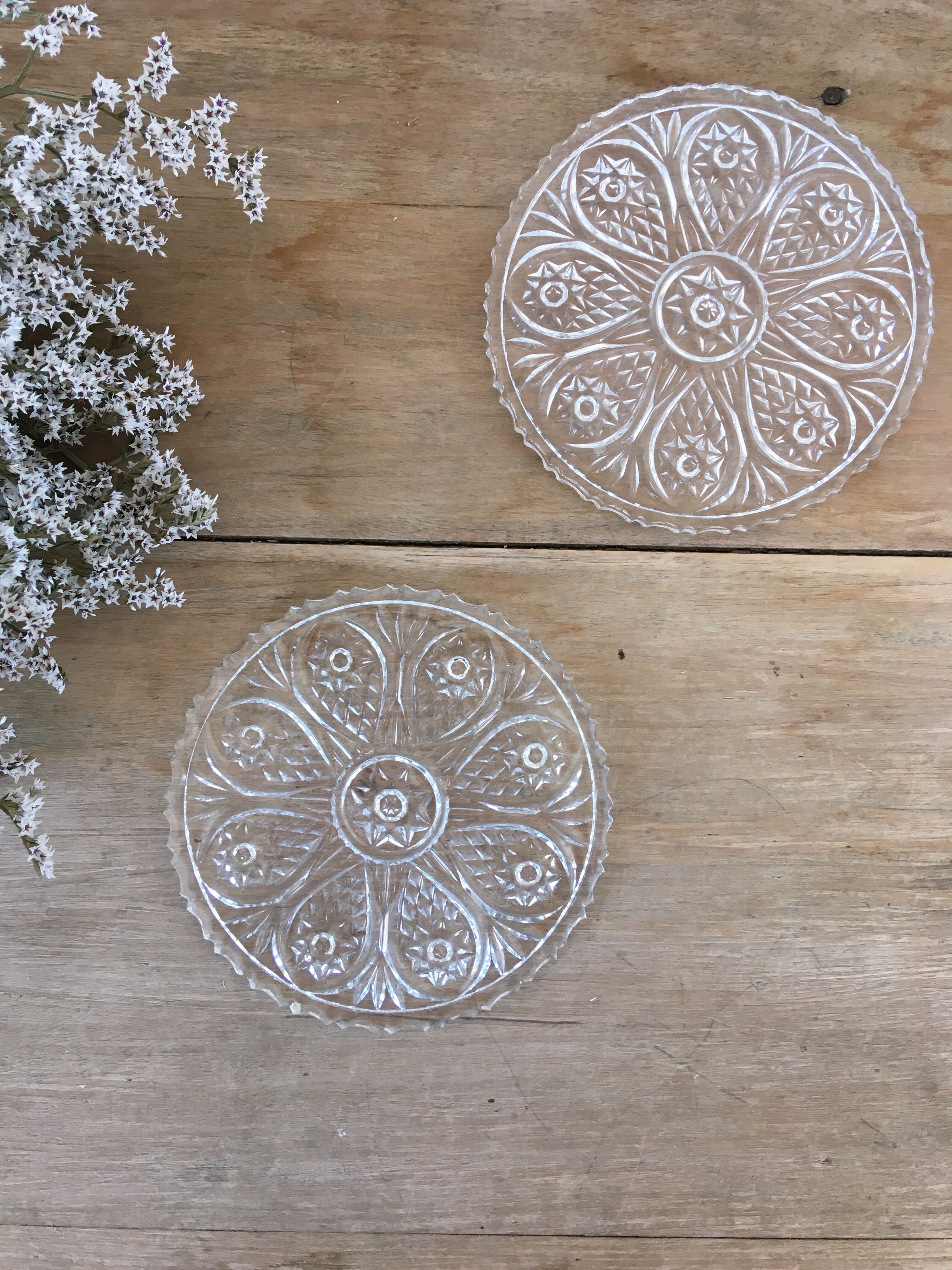 Chiseled glass bottle bottom