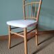 Chaises bistrot anciennes blanches