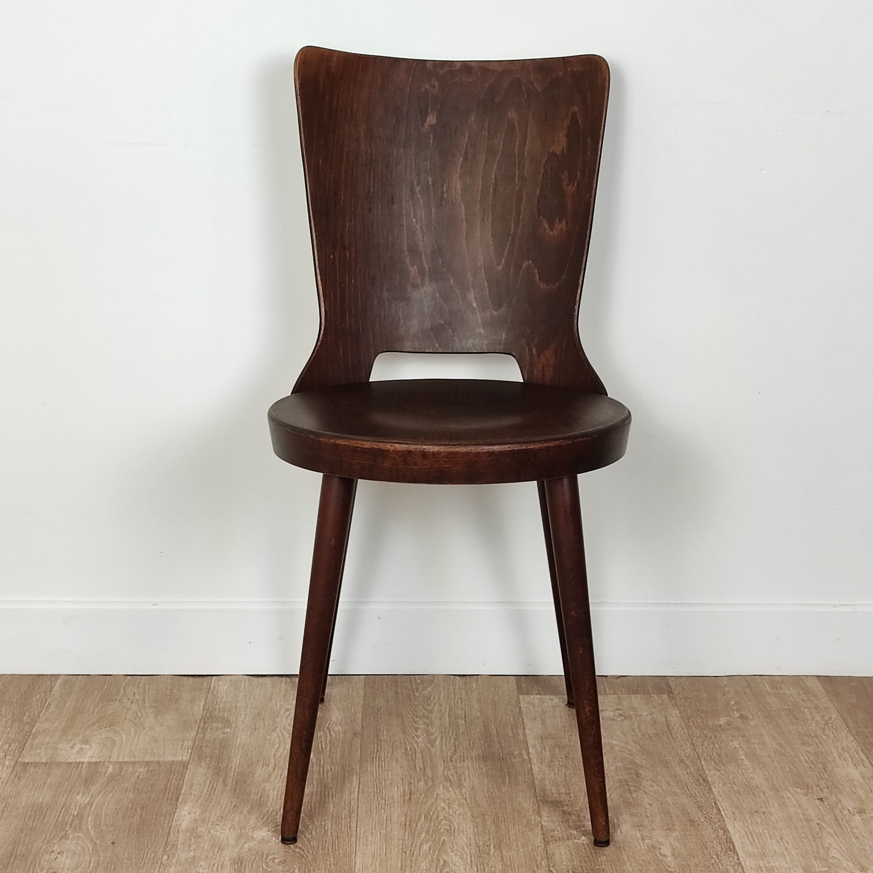 Baumann Dove chair