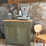 Buffet parisien kaki et bois brut