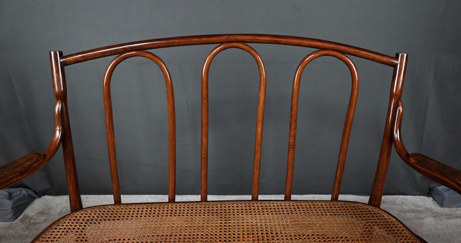 Curved beech bench, stamped J&J Kohn – Early 20th century