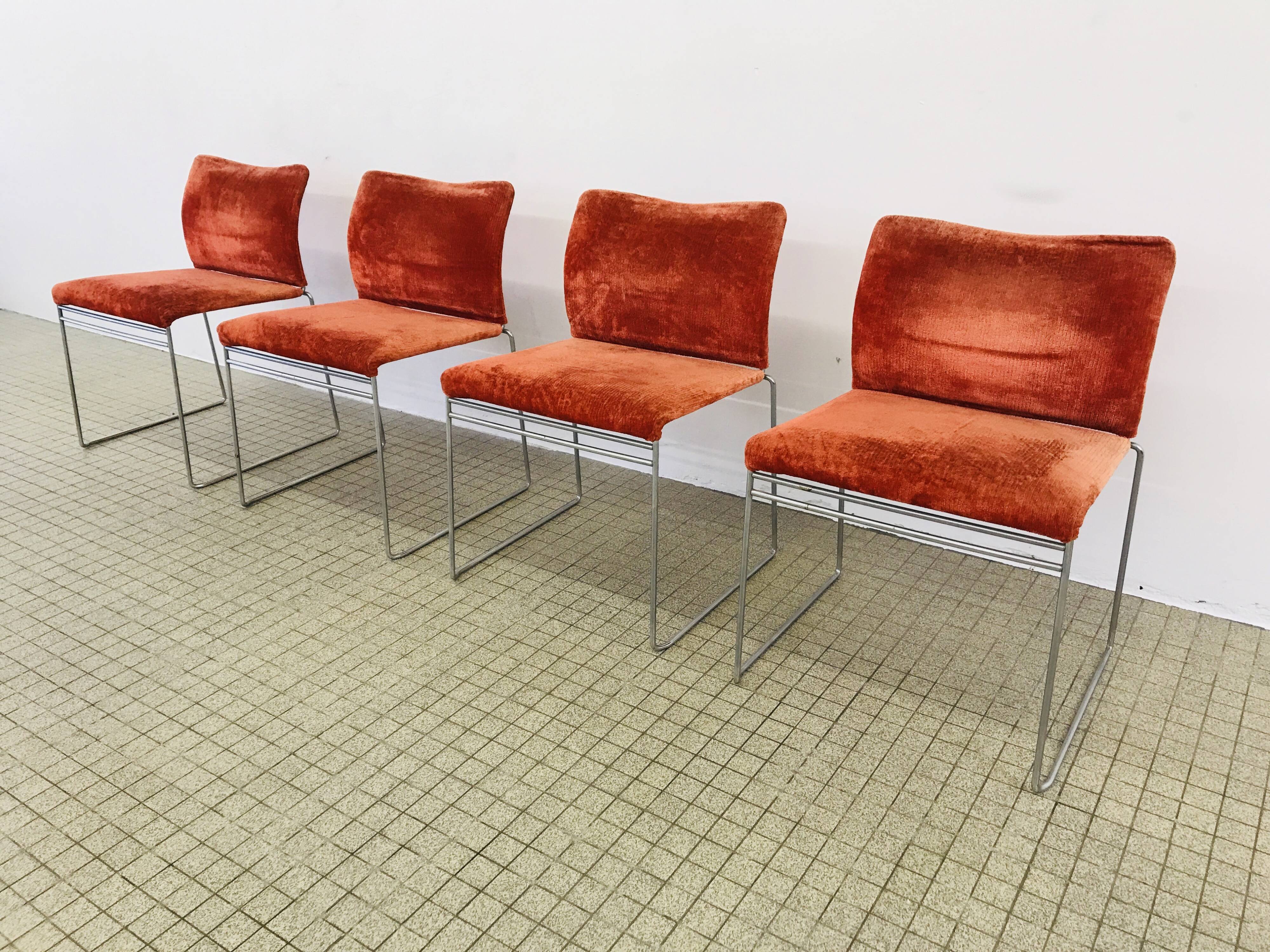 Suite de 4 chaises Jano LG Simon by Cassina