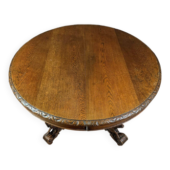Pedestal table