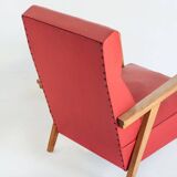 Fauteuil vintage en bois de hêtre et revêtement en eskay. France, années 60