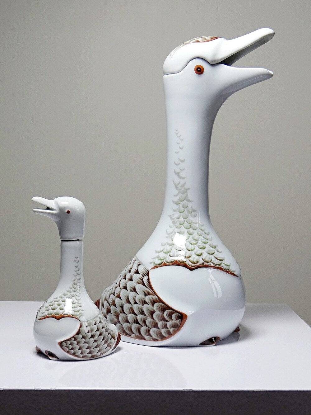 Vintage 1980s duo carafe and miniature bottle Haviland Castel after Sandoz for Chabot.