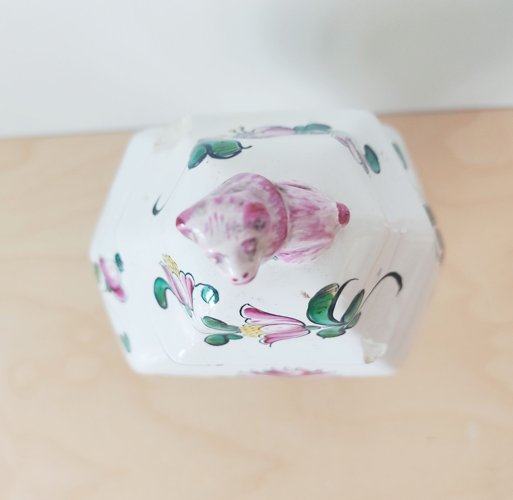Vase décor fleurs peints à la main