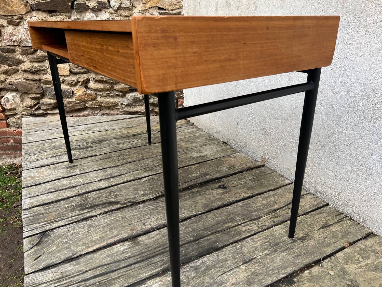 Bureau design Orsay ou Sonacotra année 1950