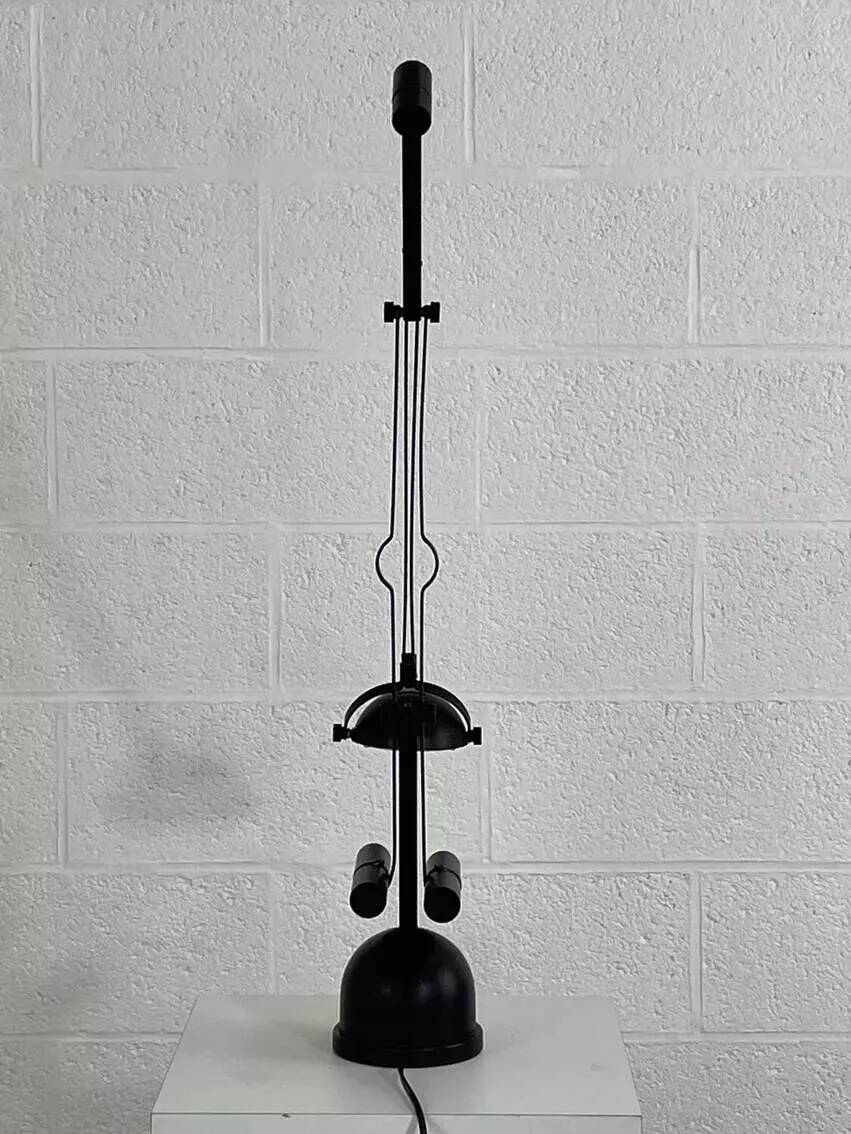 Articulated and cantilever lamp from the 1980s.