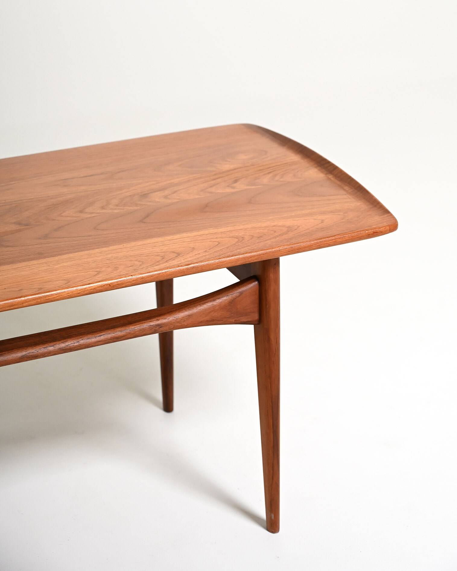 Tove & Edvard Kind-Larsen teak coffee table, Denmark, 1960s