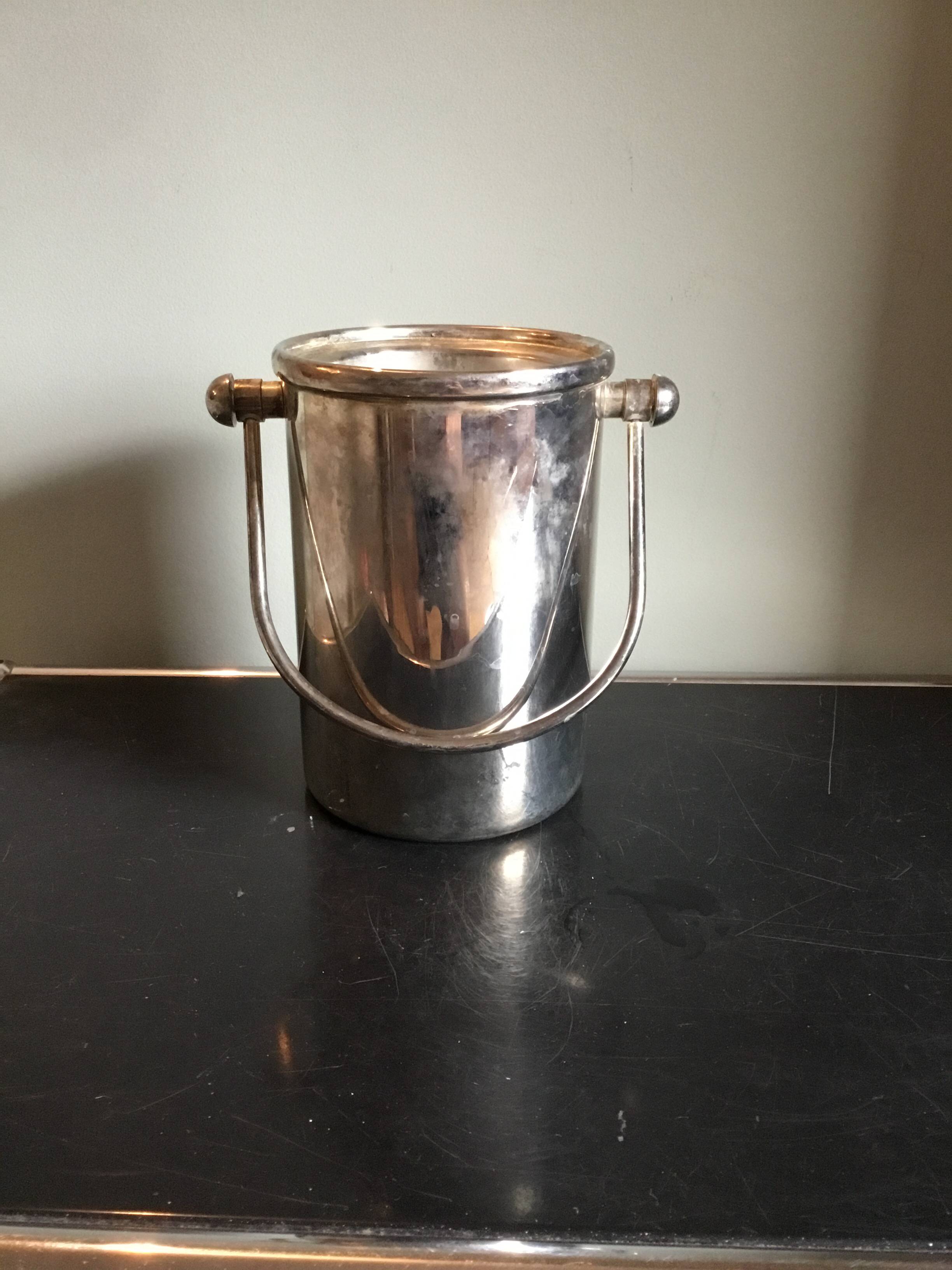 Vintage silver-coloured metal ice bucket