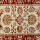 Tapis de couloir/d'escalier en laine crème et rouge fait main, motif floral, idéal pour les entrées et les escaliers.