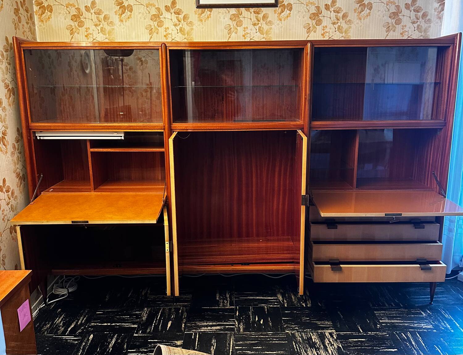 Living solid mahogany / 1950s