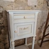 Bedside table early 1900, fluted feet