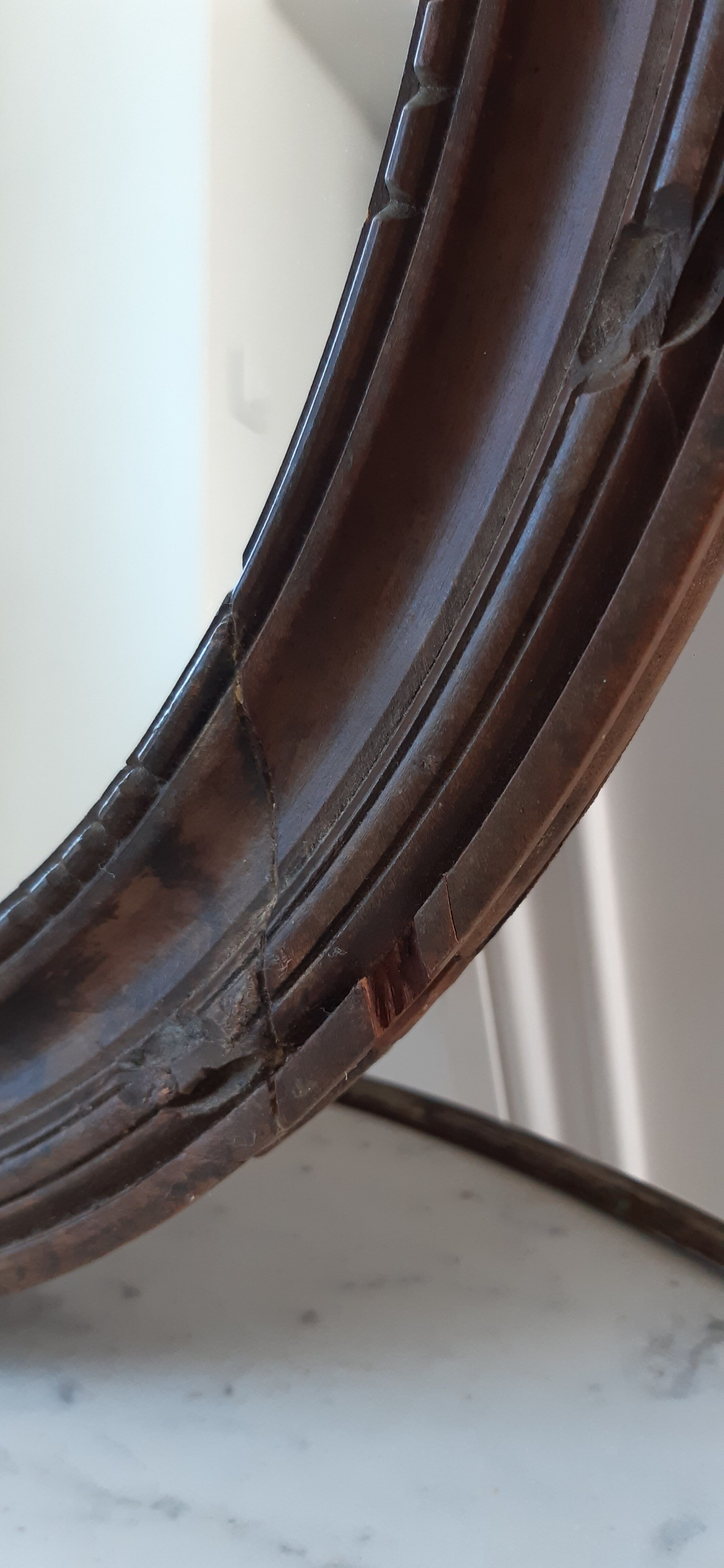 Miroir en bois oval années 30