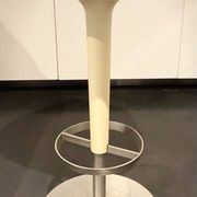 High stools Arper