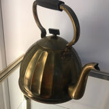 1930s kettle in red copper