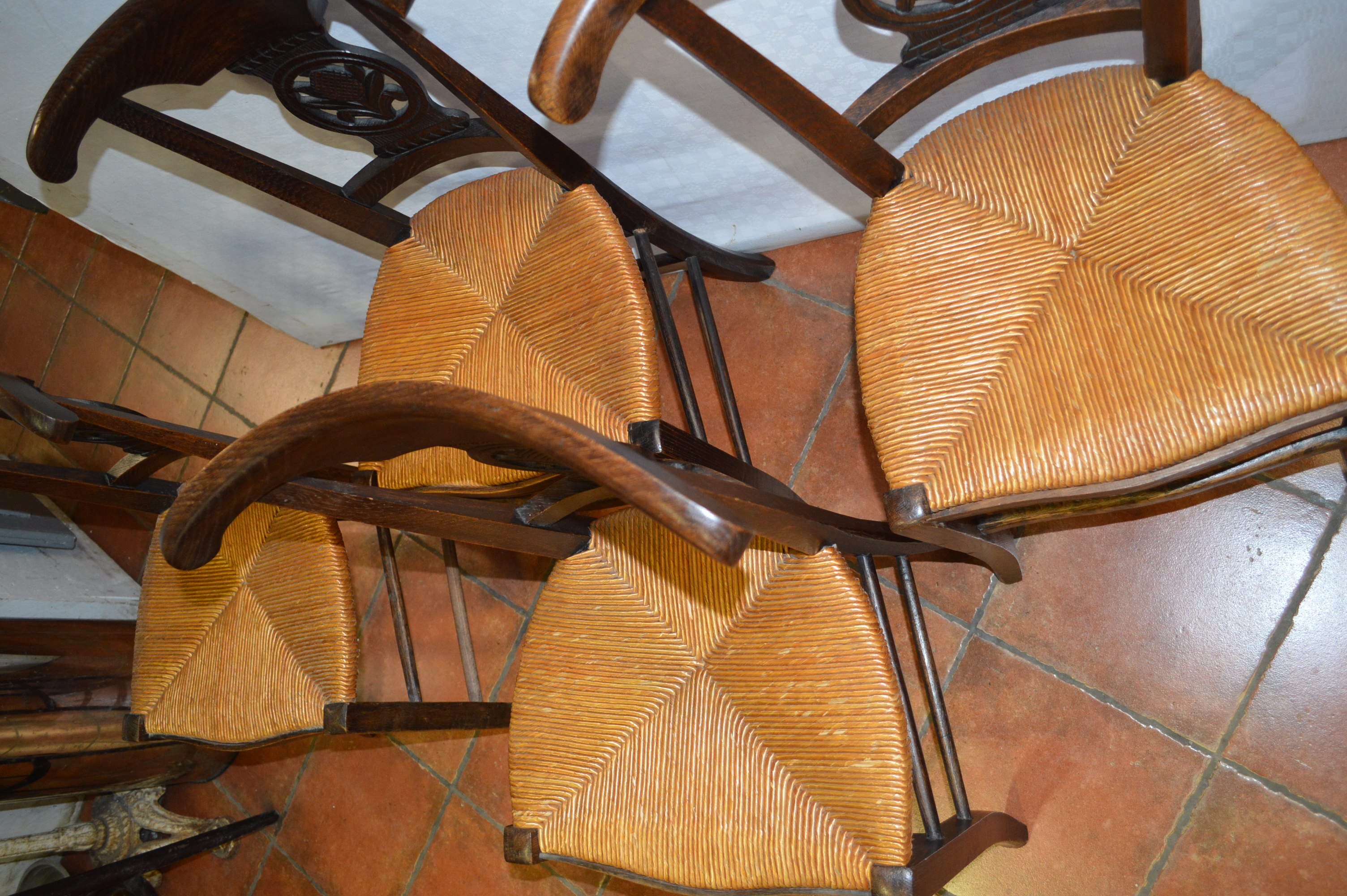 Suite of 4 chairs rustic oak