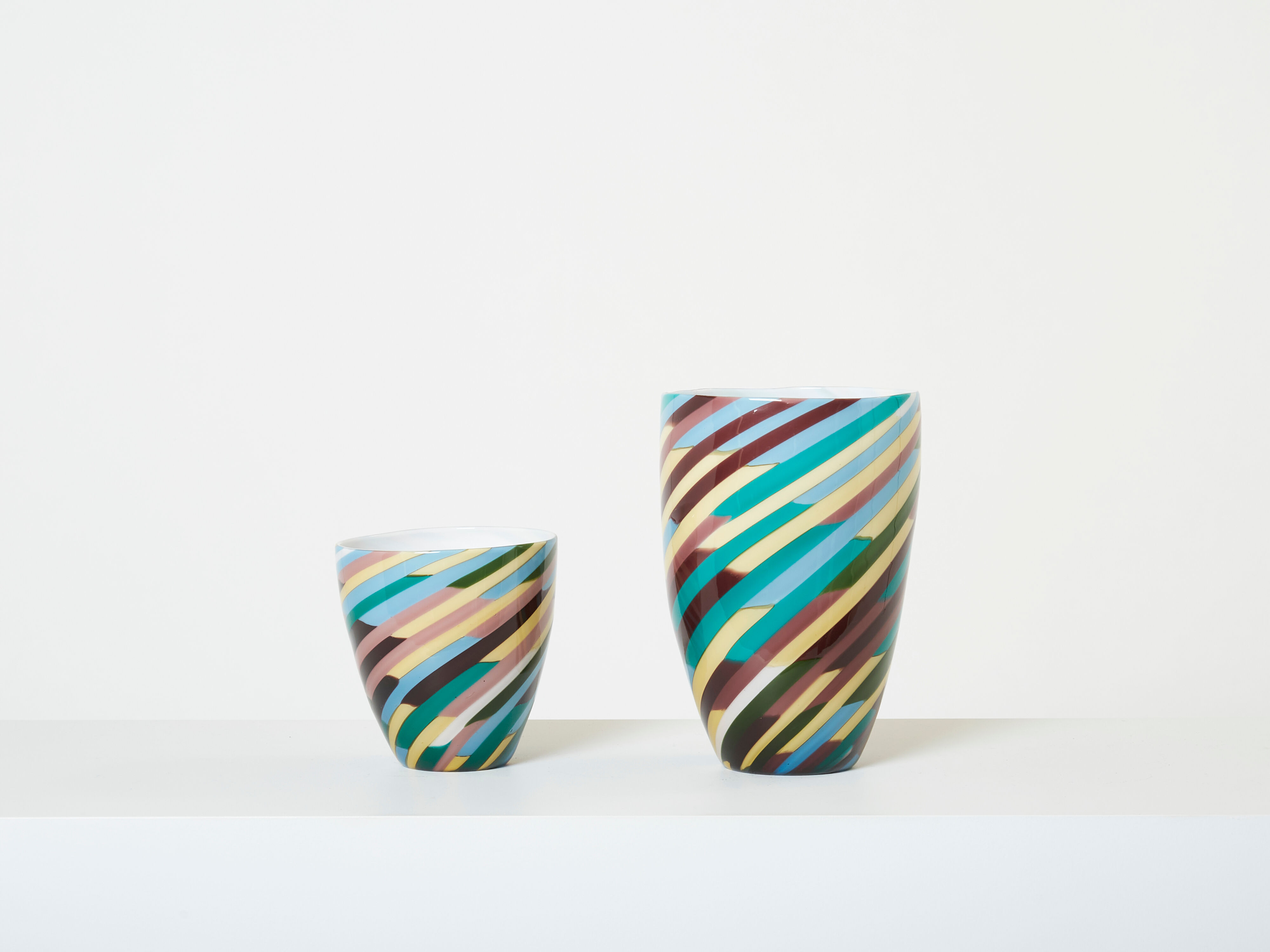 Laura de Santillana for Venini blown glass vase Klee 1984