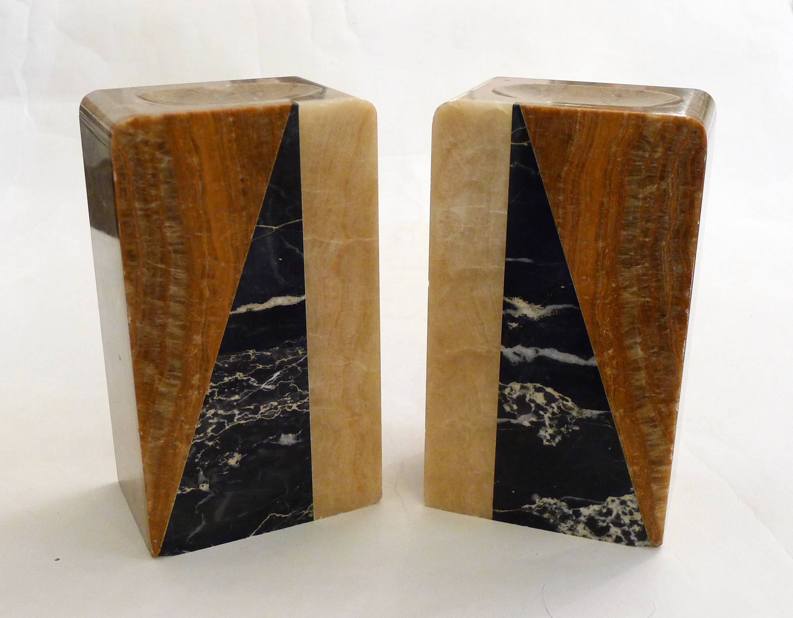 Art Deco bookends pair in marble and onyx.