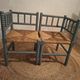 Paire de chaises d'angle