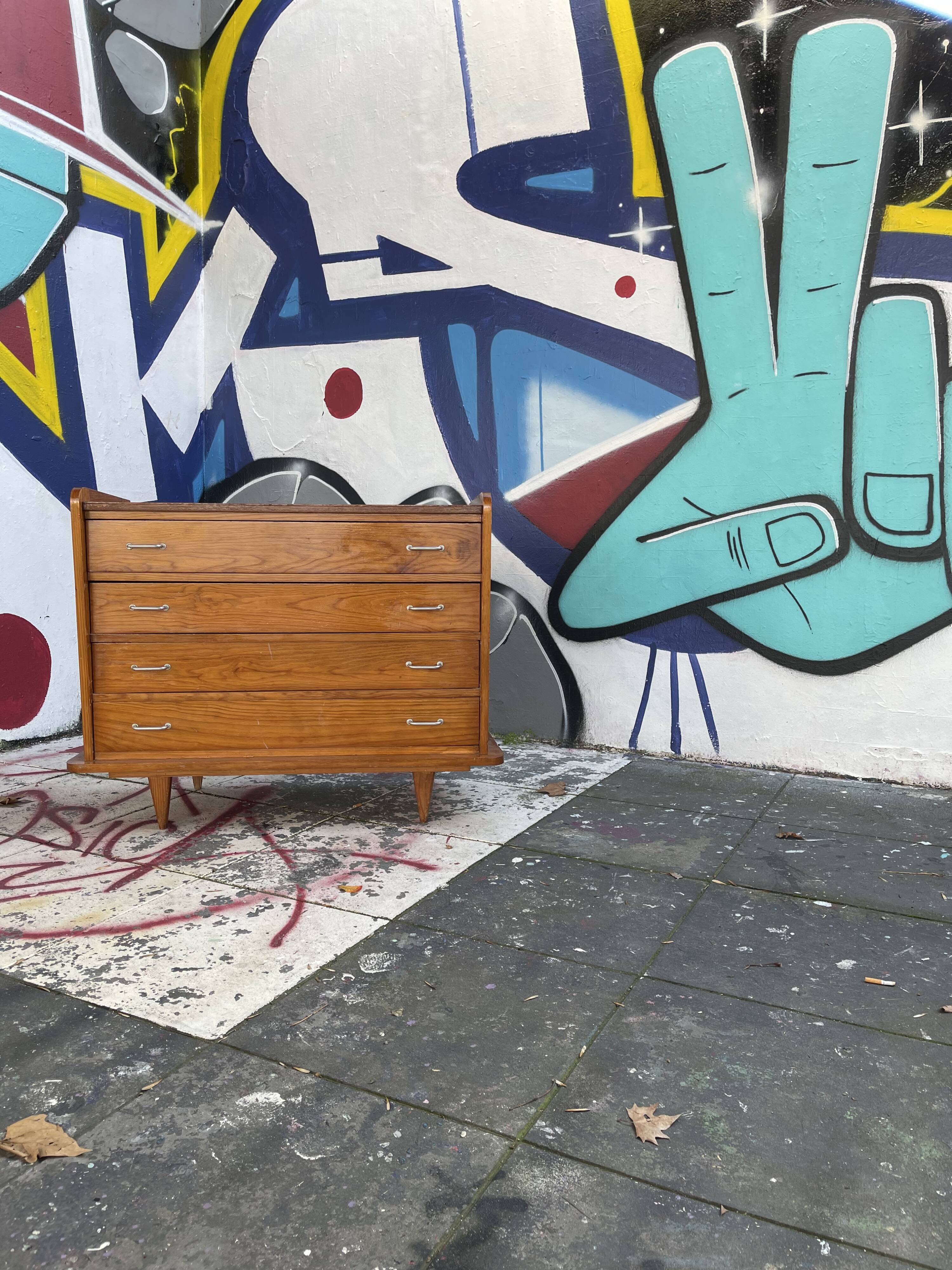 Vintage chest of drawers 70