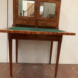 Bureau de dame en bois de rose de style Louis XVI XIX siècle
