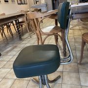 Chaise d’atelier style Pullman