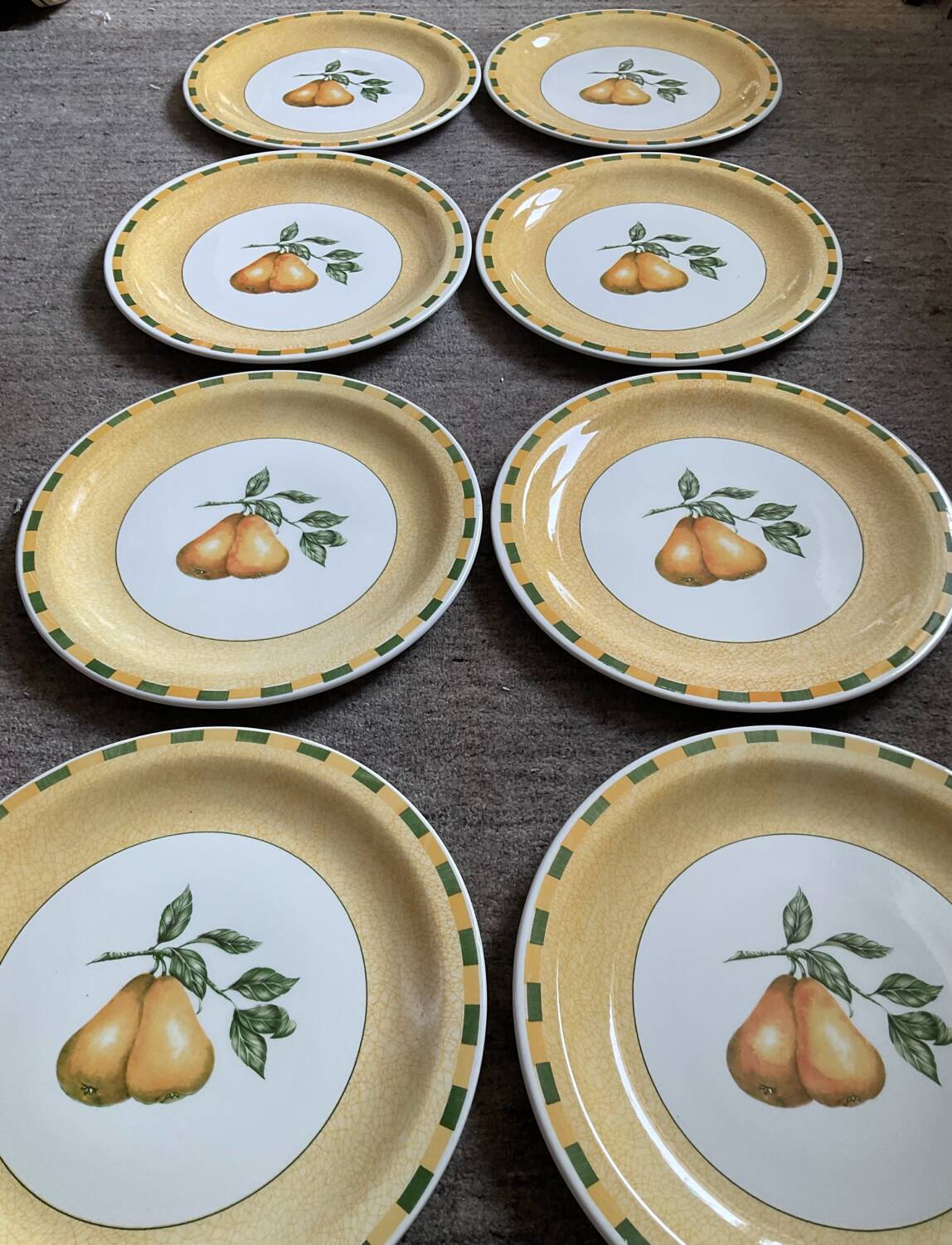 Set of 9 large Churchill-Staffordshire porcelain plates