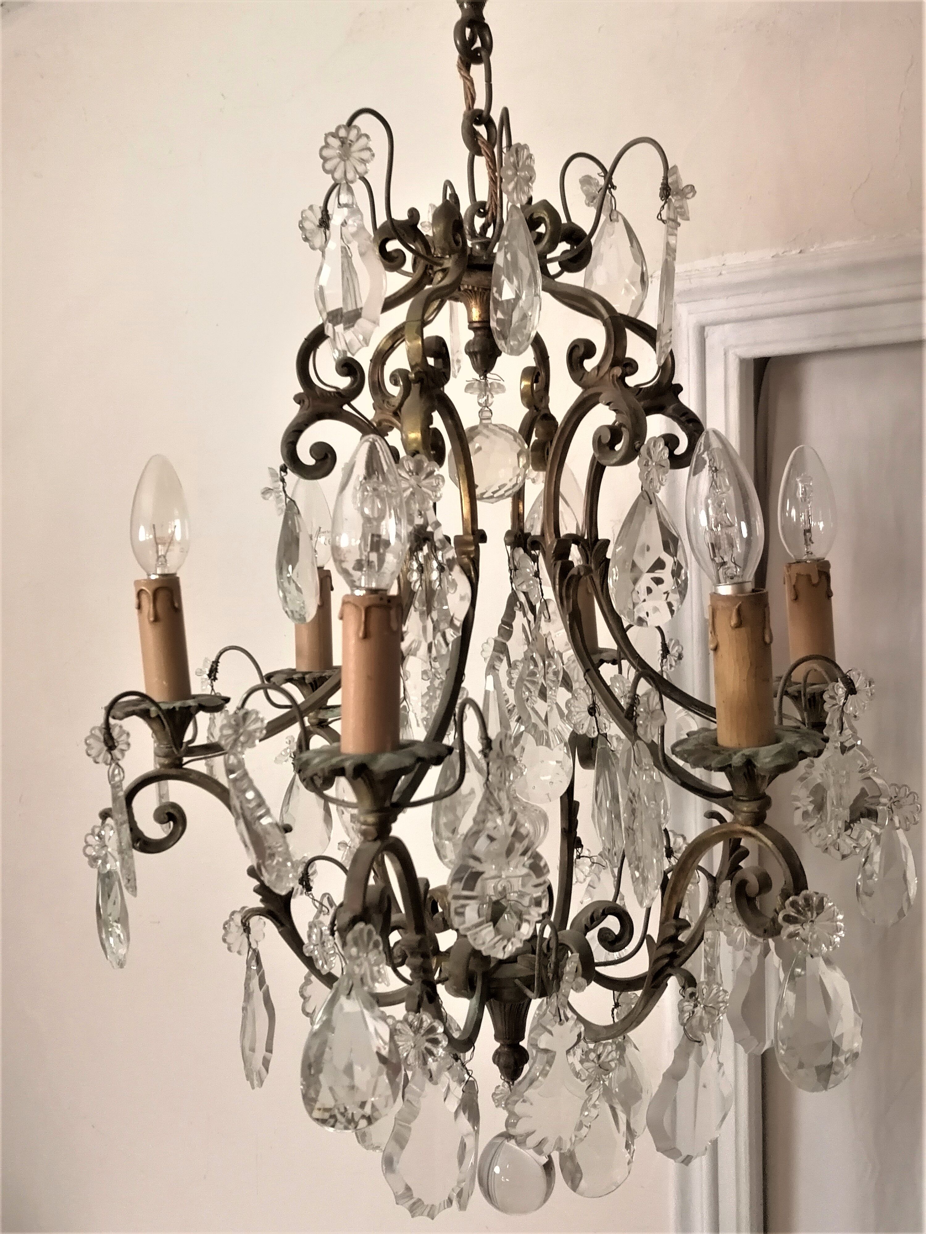 Old cage chandelier. Bronze and tassels. 6 arms of lights.