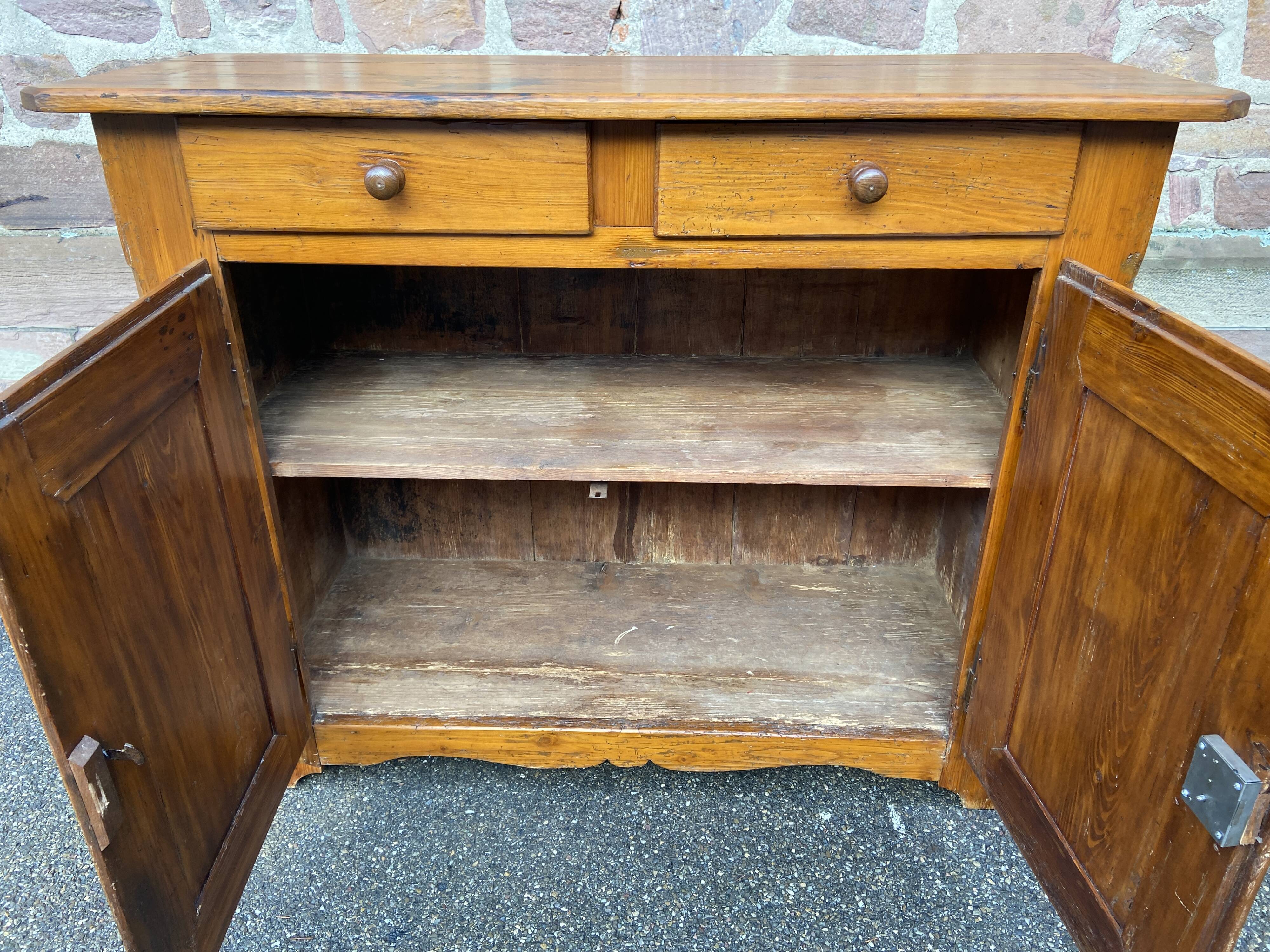 Buffet bas sapin Alsace