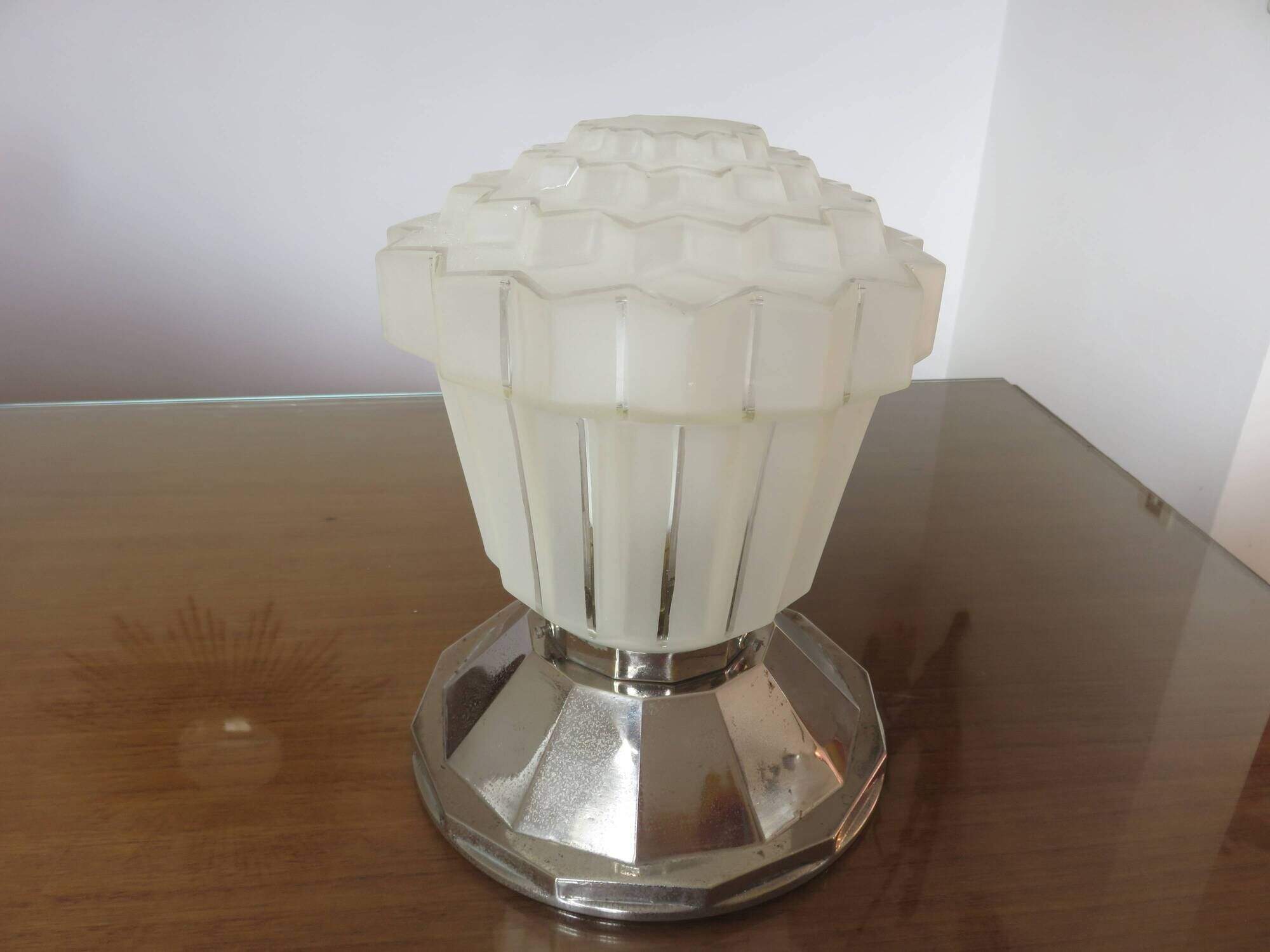 Art deco "skyscraper" lamp in nickel-plated brass and glass 1920s 30s