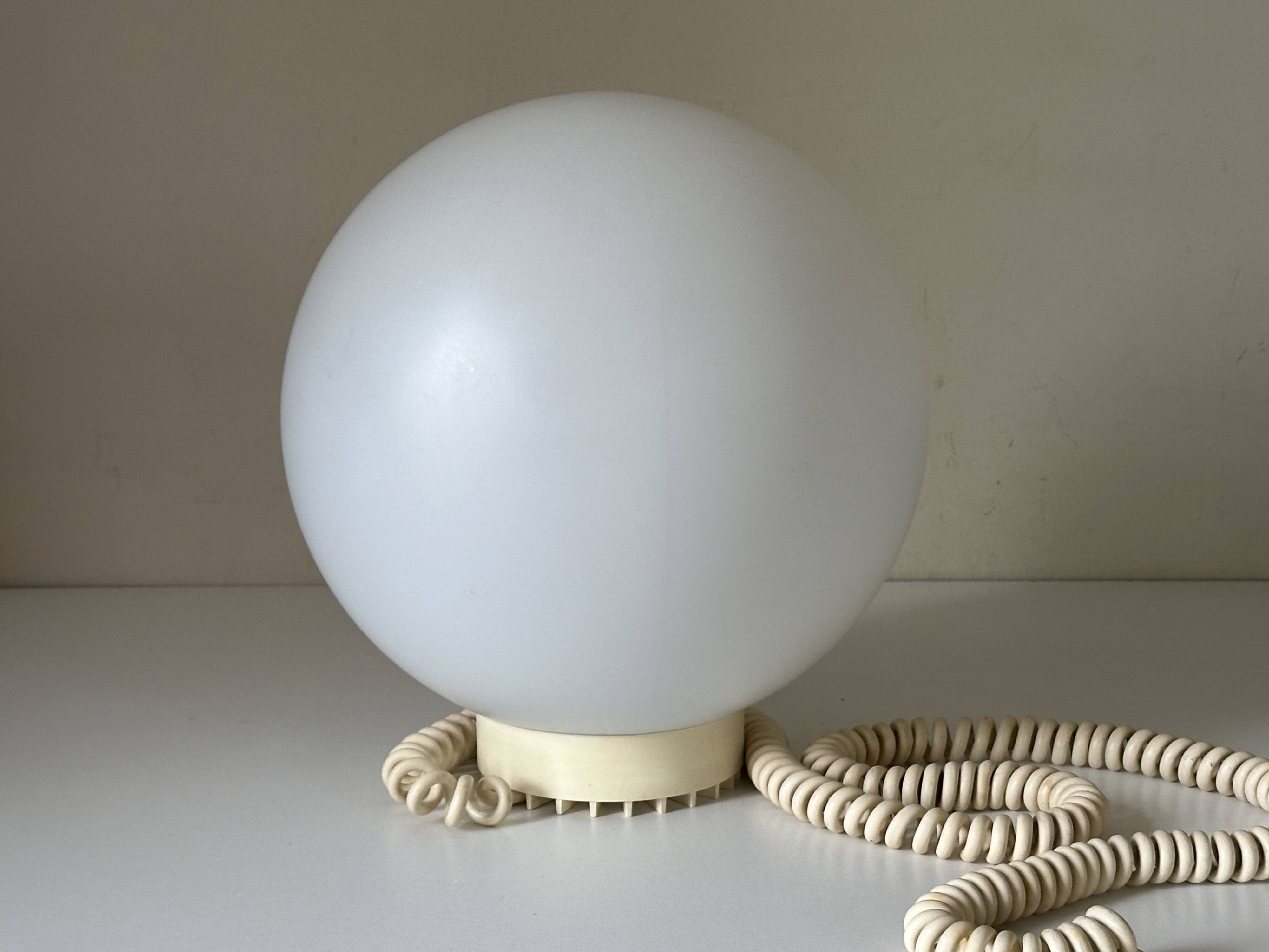 Vintage ball lamp design from the 70s