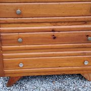 Vintage chest of drawers from the 50s with compass feet and 3 drawers