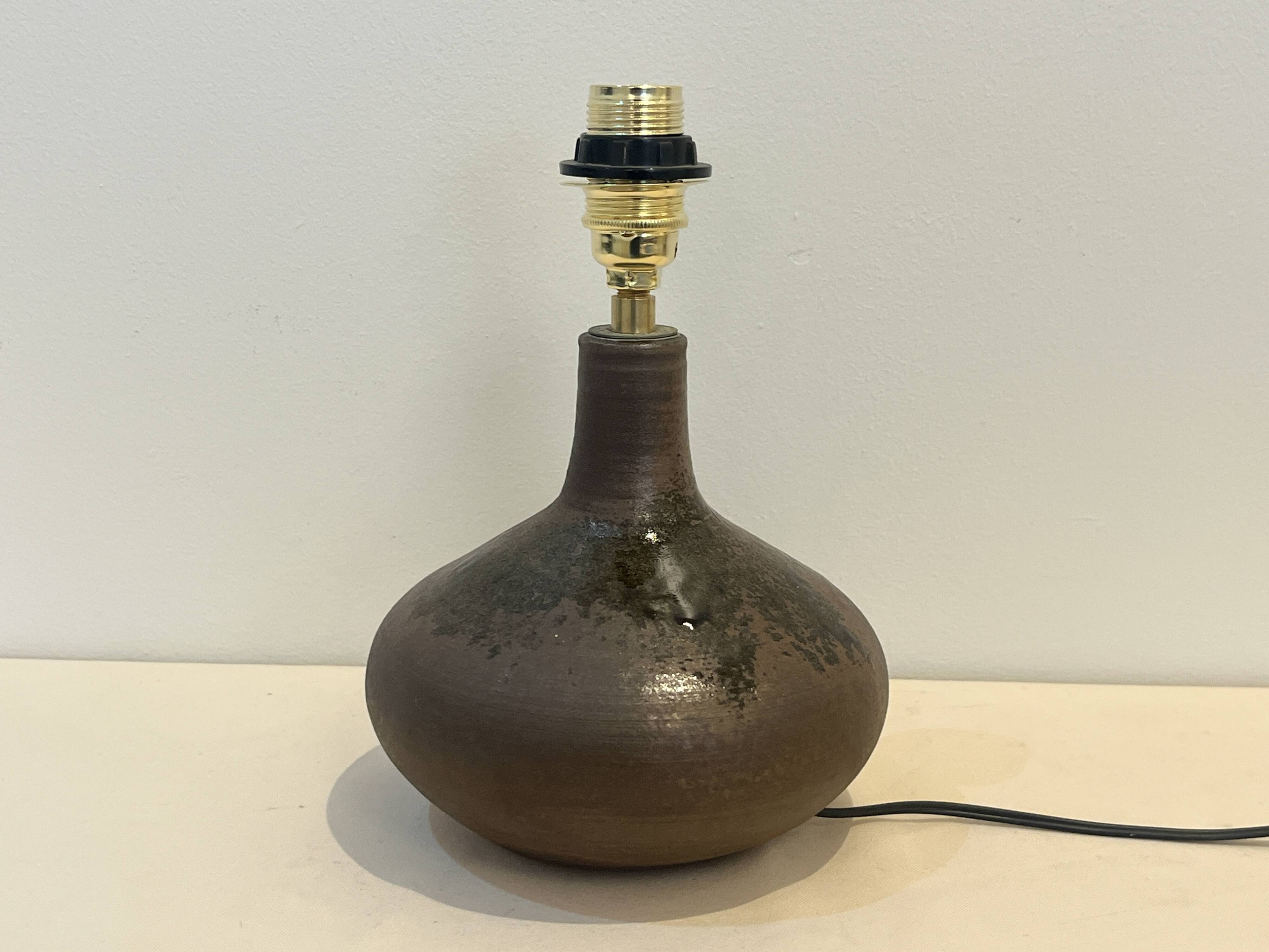 Vintage design lamp base in brown pyrite stoneware with raffia lampshade 1970