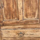Armoire rustique et vintage bois brut style wabi sabi