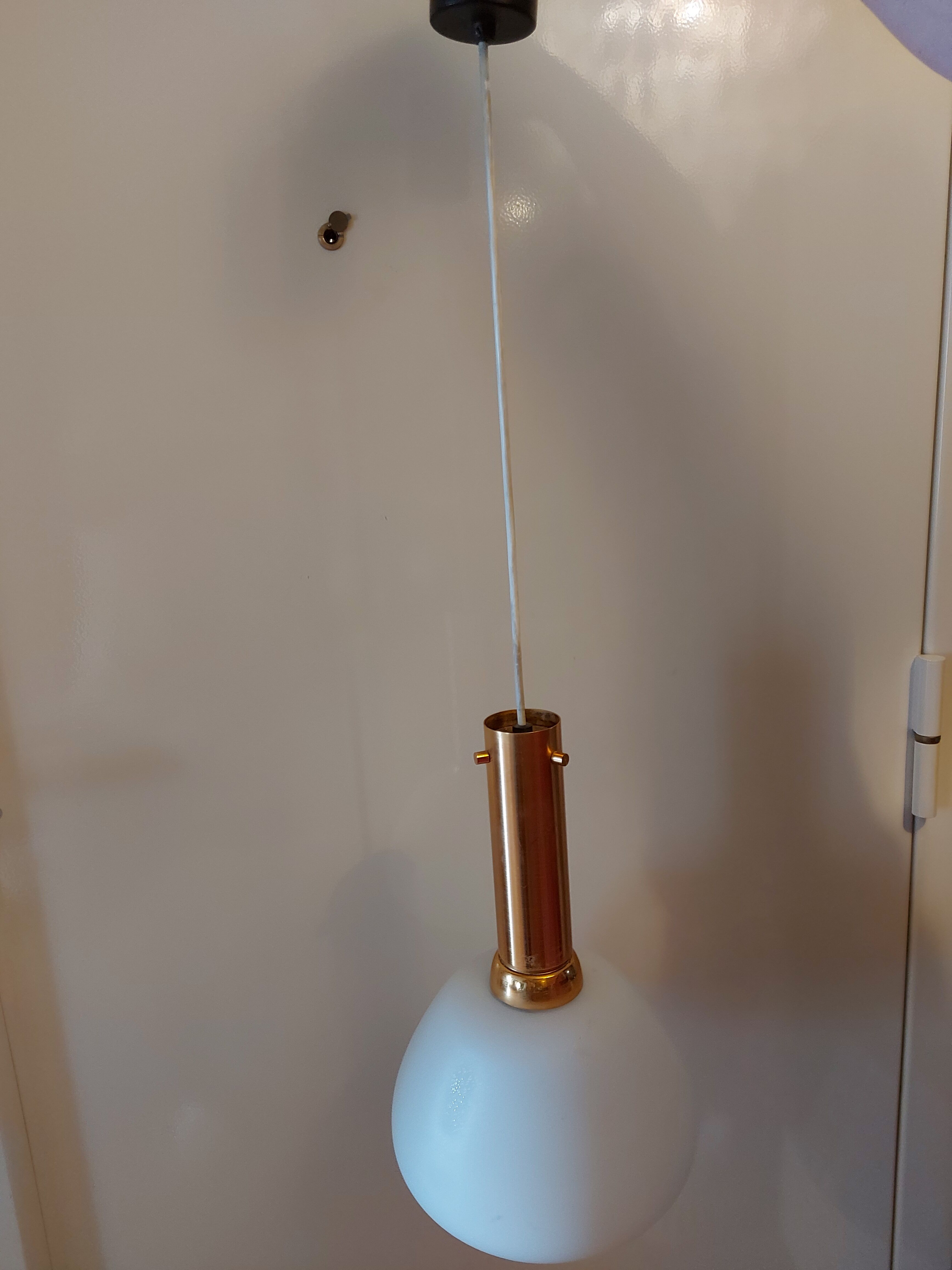 Hanging design white opaline