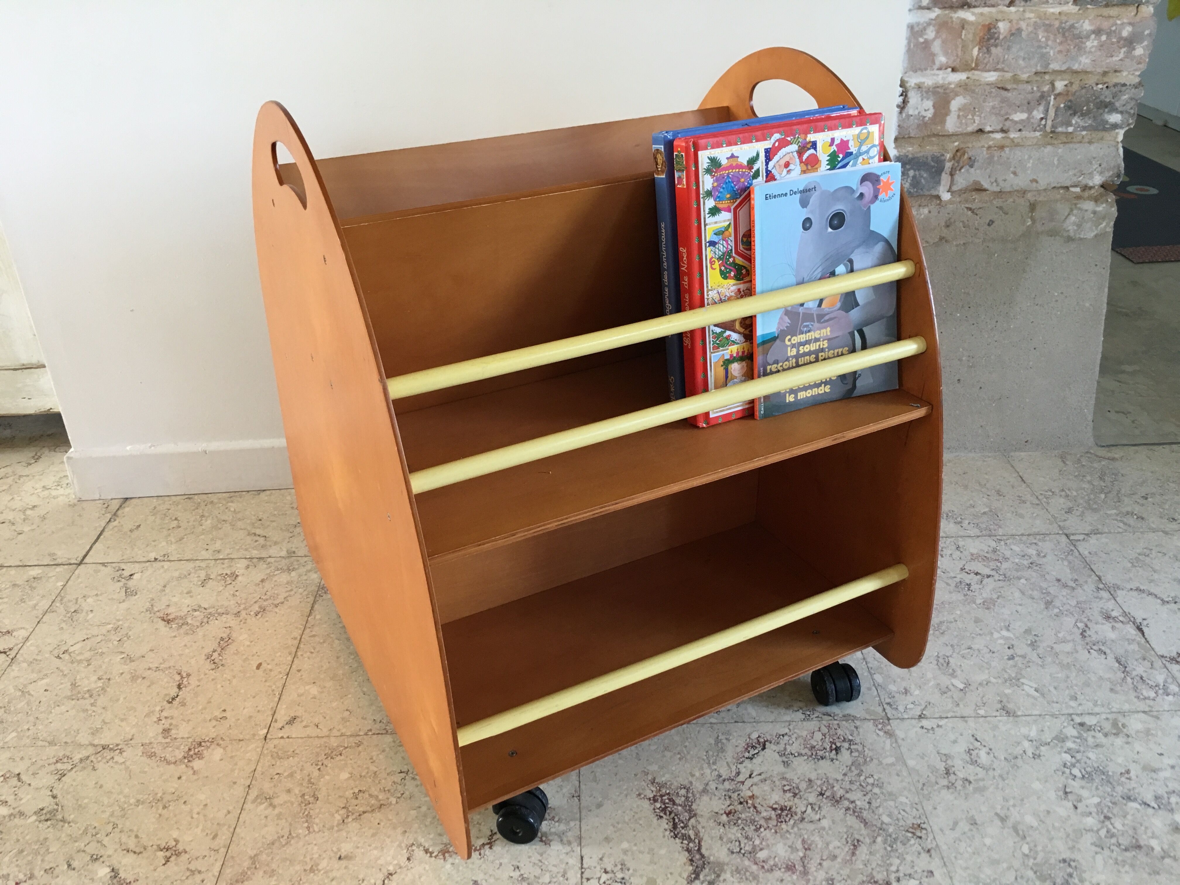 Library on vintage wheels