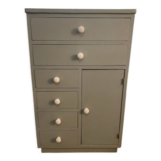 Commode