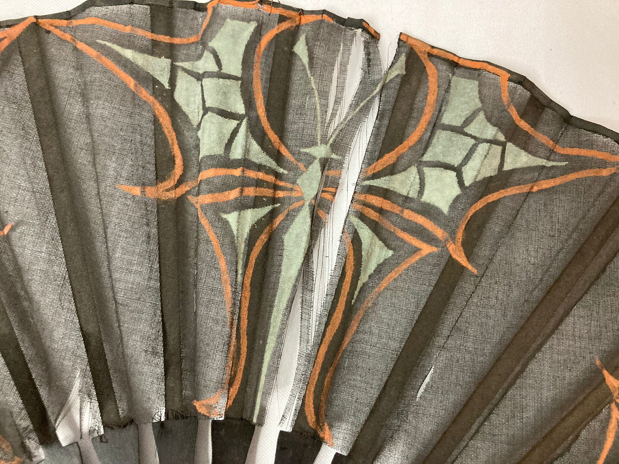 Showcase object, fan frame wood silk art deco décor early twentieth century