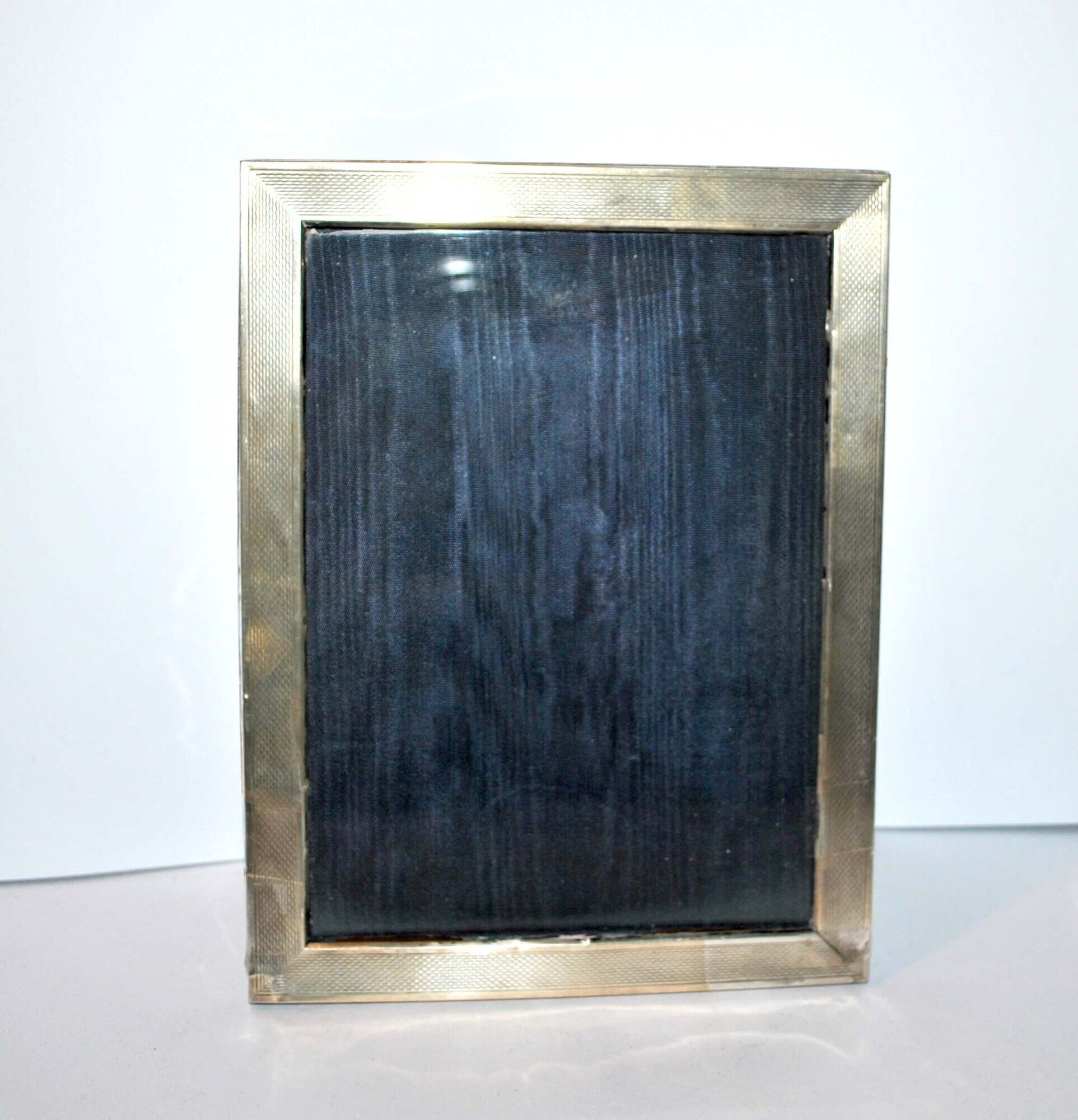 Old photo frame in wood and silver hallmark 800 - guilloche frame 16x20.5
