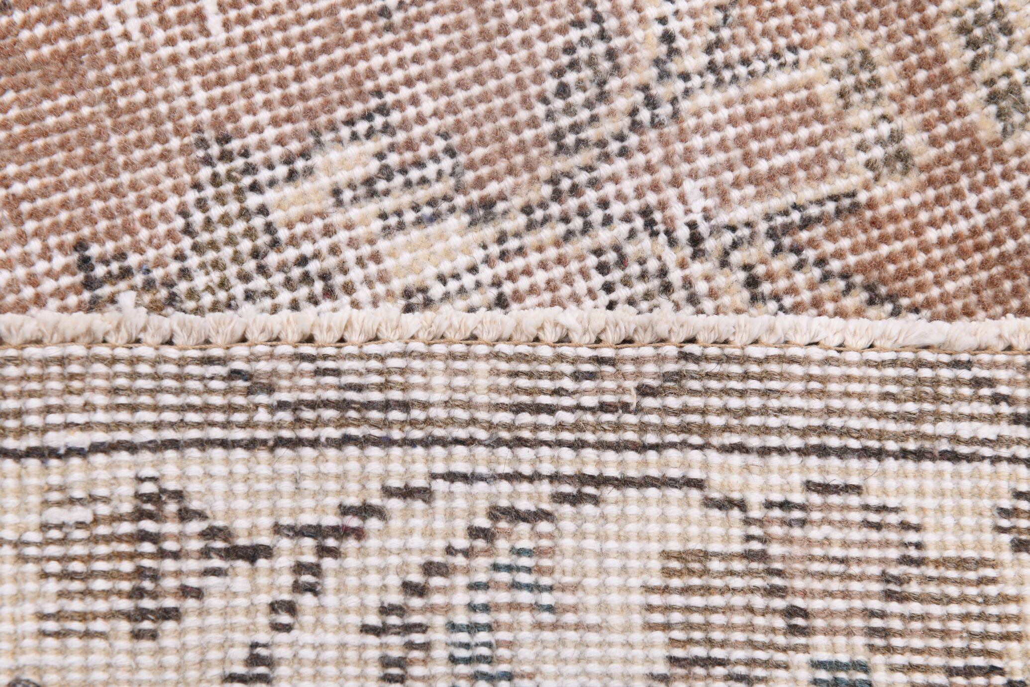 Pastel farmhose vintage rug 118x209cm