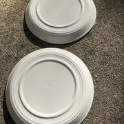 2 large vintage plates 24 cm flower pattern manufacture May