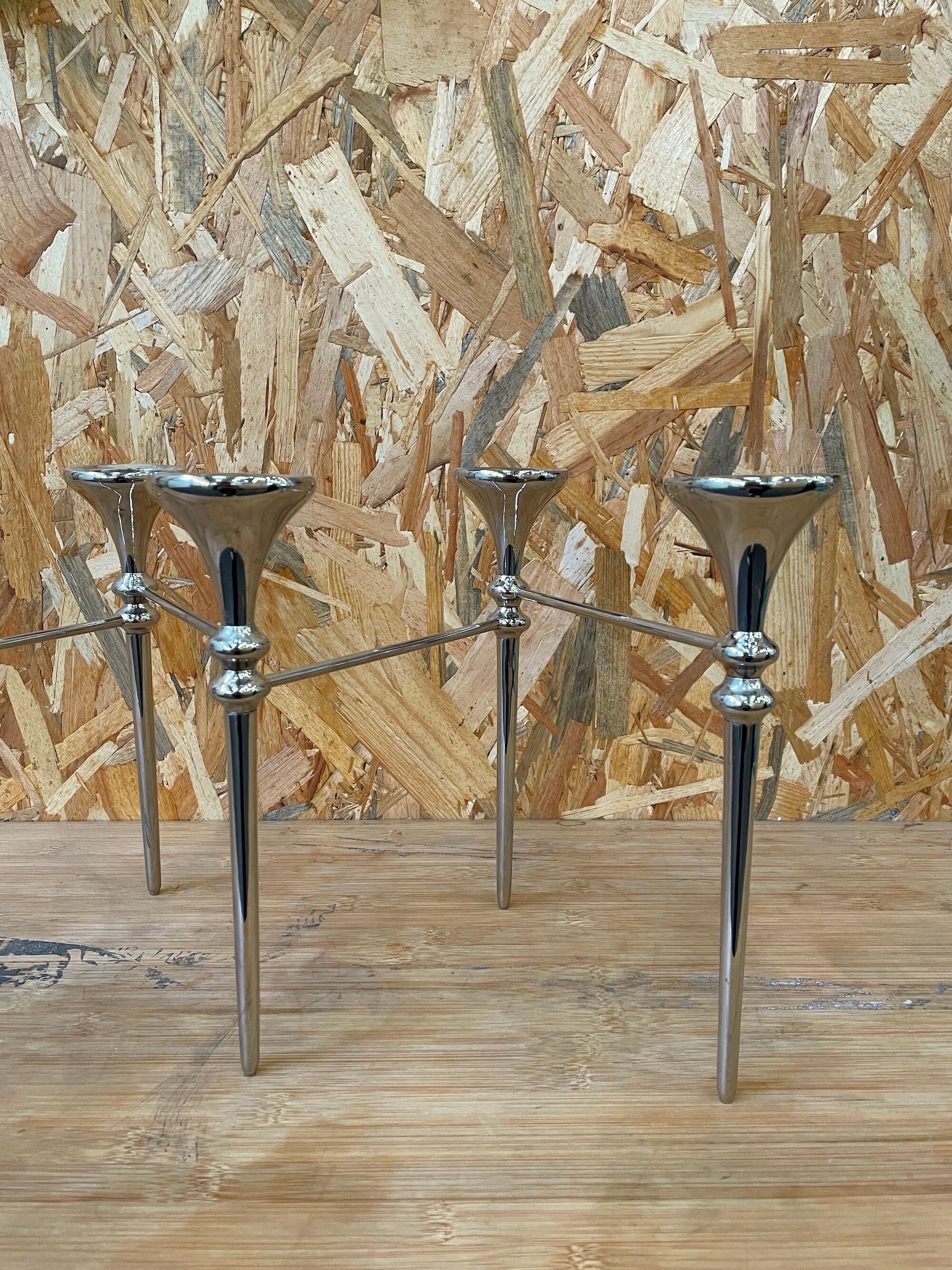 Chandelier en acier chromé articulé scandinave