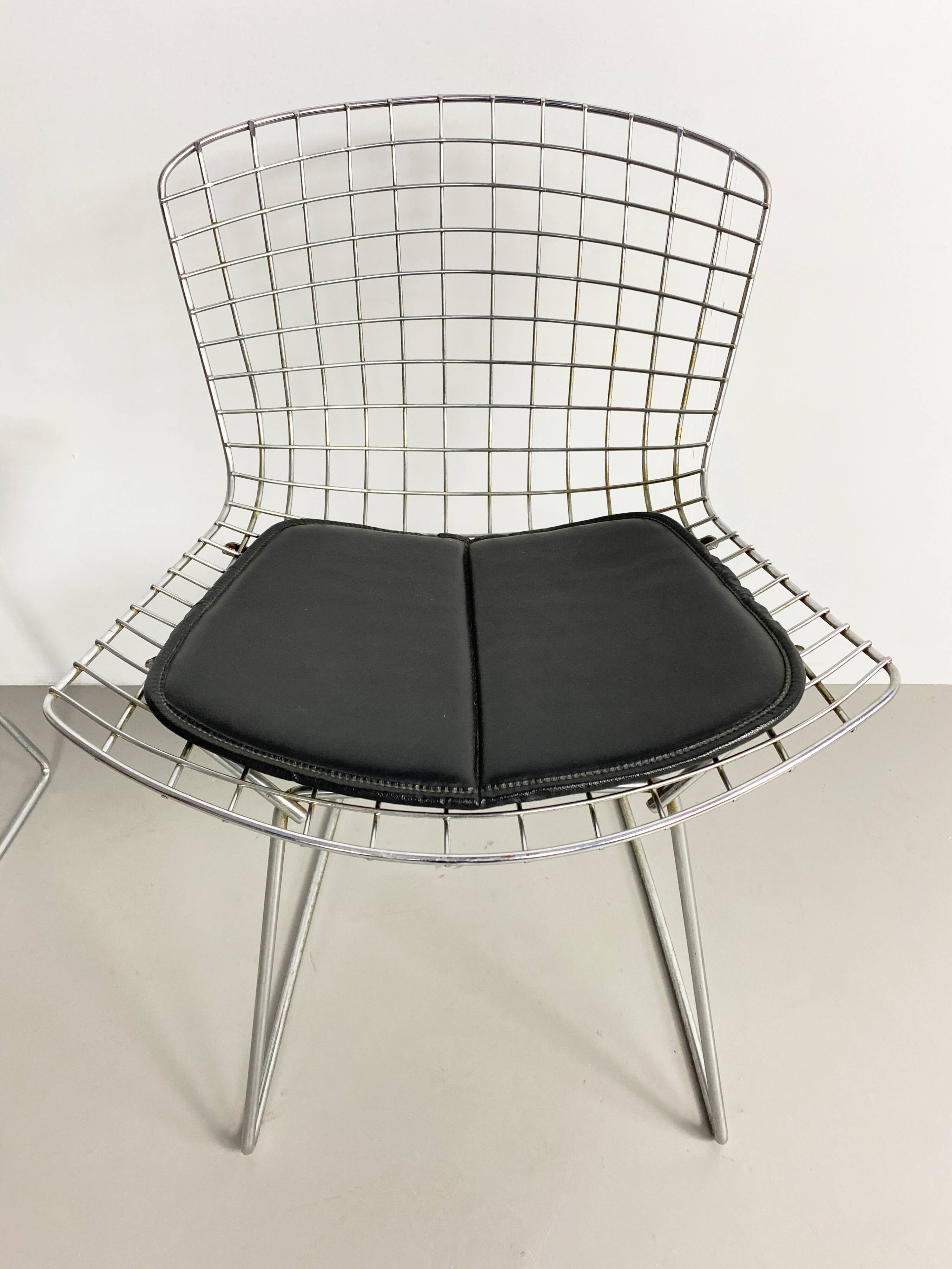 Paire de Side chairs d'Harry Bertoia édition Knoll