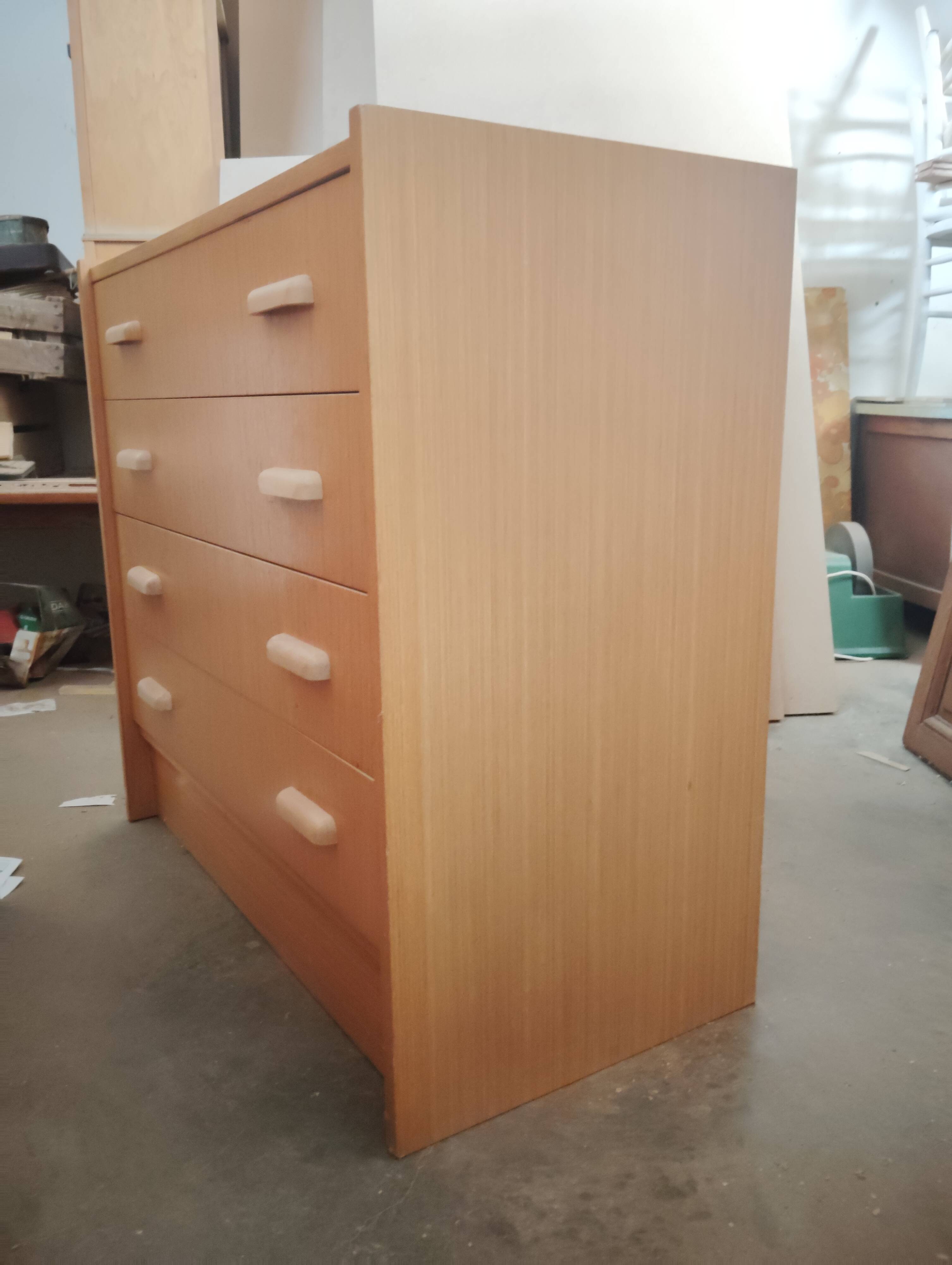 Vintage chest of drawers