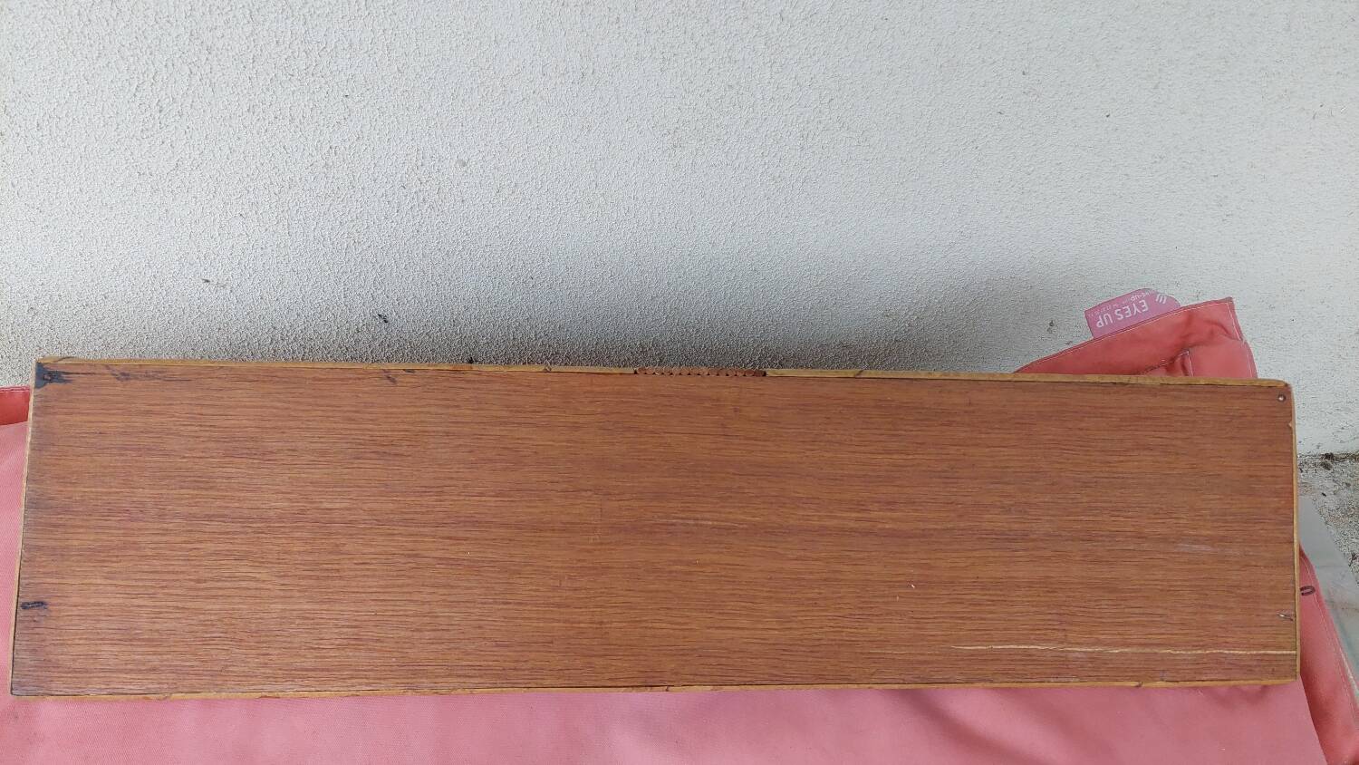 Étagère murale vintage en rotin